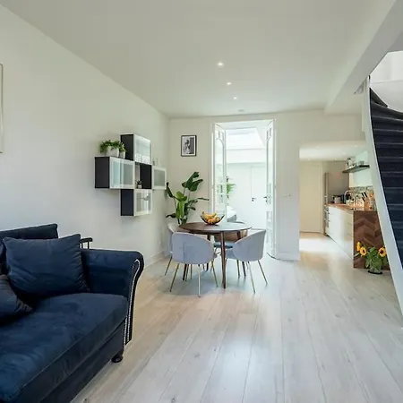 Luxury Nearby Amsterdam. * Алкмар